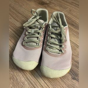 Women’s Merrell Vapor Glove 4 Barefoot vibram sole